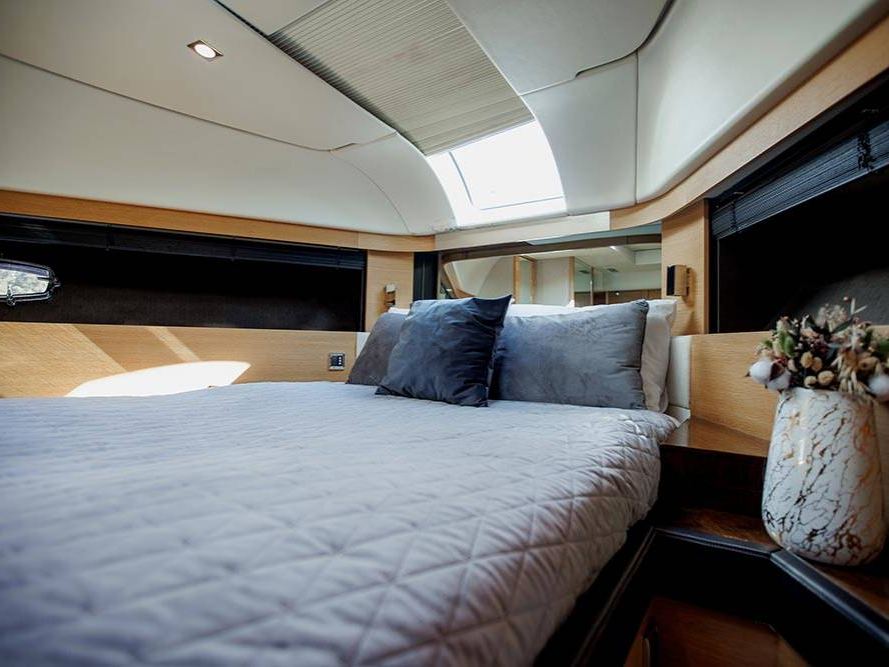 fairline-squadron-65